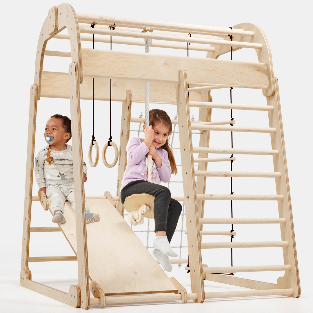 Parco Giochi 6 in 1 per Interni in Legno – Scivolo e Set di Altalene Inclusi